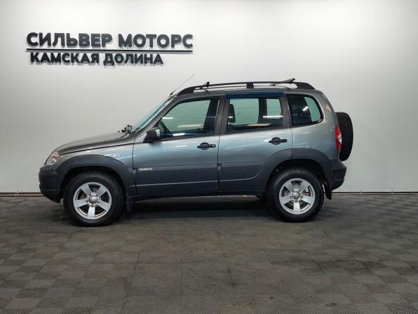Chevrolet Niva I Рестайлинг с пробегом 2015 года, цена 560 000 рублей, 232750 км, внедорожник, Автокод Объявления