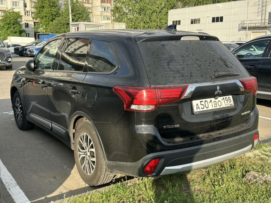 Mitsubishi Outlander III Рестайлинг 3 Санкт-Петербург  - изображение 6