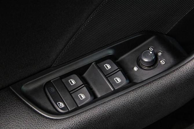 Audi A3 III (8V) с пробегом 2016 года, цена 1 769 000 рублей, 74000 км, седан, Автокод Объявления