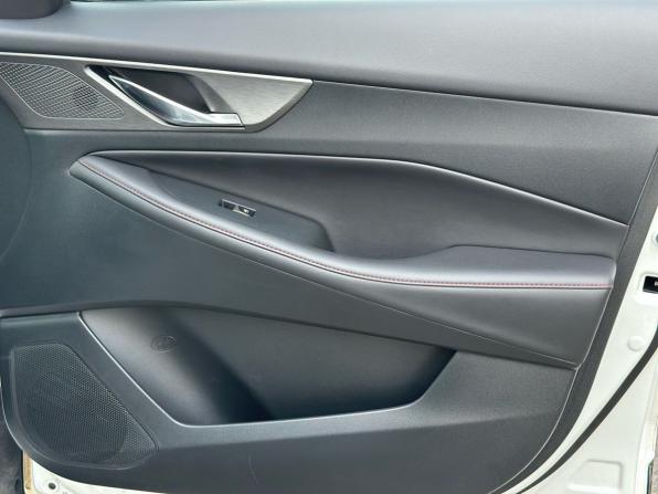 Changan CS35 Plus I Рестайлинг с пробегом 2023 года, цена 1 870 000 рублей, 39359 км, внедорожник, Автокод Объявления