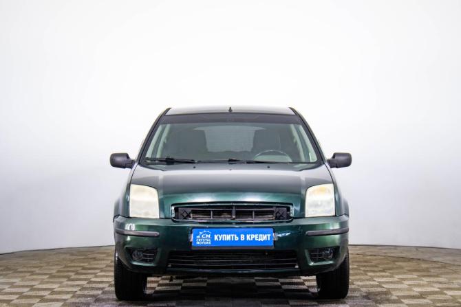 Ford Fusion I Рестайлинг с пробегом 2005 года, цена 429 000 рублей, 225000 км, хэтчбек, Автокод Объявления