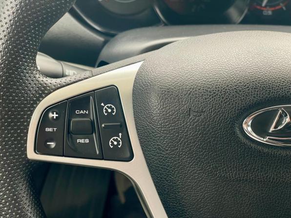 Lada (ВАЗ) Vesta I с пробегом 2018 года, цена 899 000 рублей, 86812 км, седан, Автокод Объявления