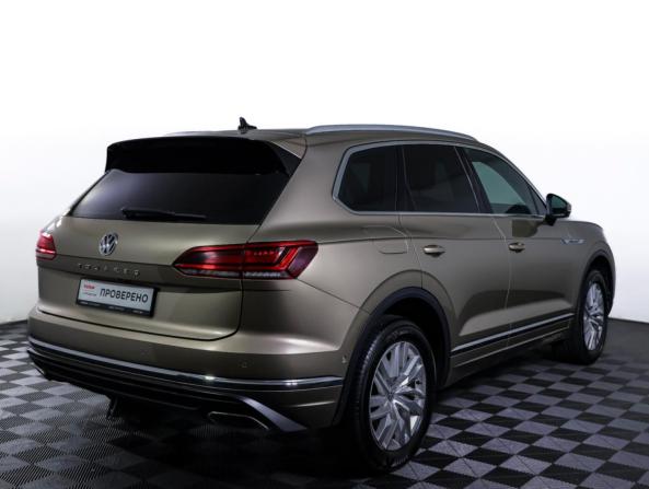 Volkswagen Touareg III с пробегом 2018 года, цена 3 850 000 рублей, 149000 км, внедорожник, Автокод Объявления