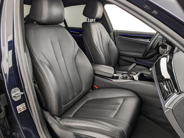BMW 5 серии VII (G30/G31/G38) с пробегом 2019 года, цена 3 800 000 рублей, 89090 км, седан, Автокод Объявления