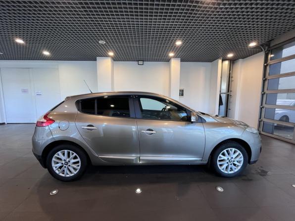 Renault Megane III с пробегом 2012 года, цена 670 000 рублей, 220875 км, хэтчбек, Автокод Объявления