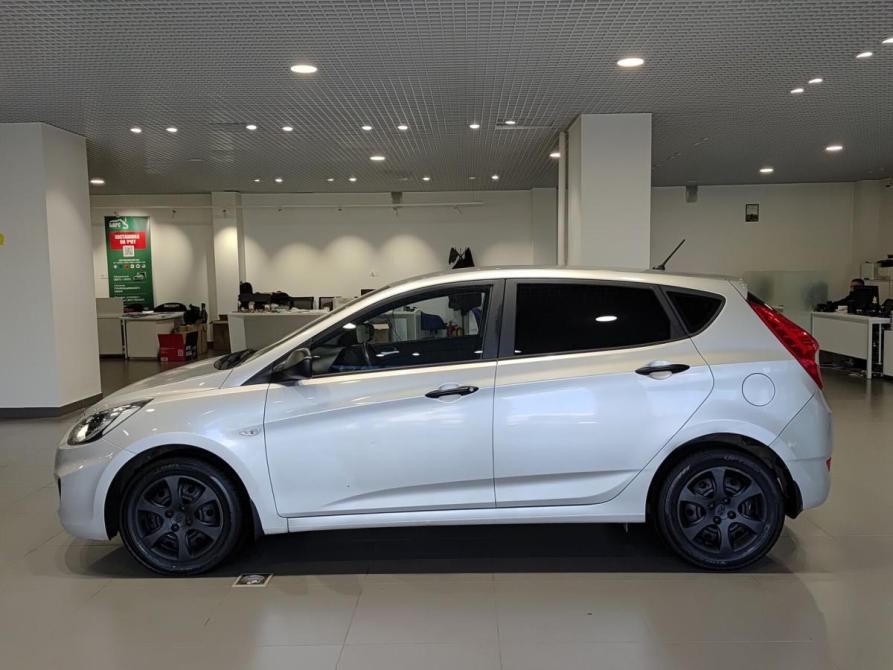 Hyundai Solaris I Казань  - изображение 10
