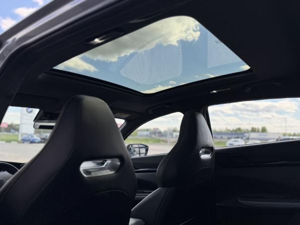 Changan UNI-V I с пробегом 2024 года, цена 2 590 000 рублей, 14500 км, лифтбек, Автокод Объявления