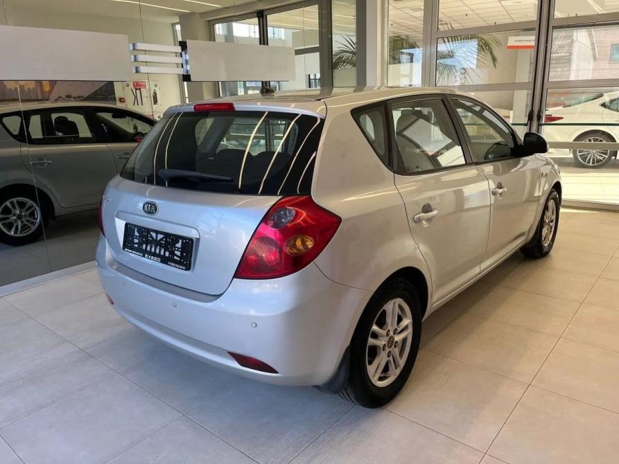 Kia Ceed I Челябинск  - изображение 4