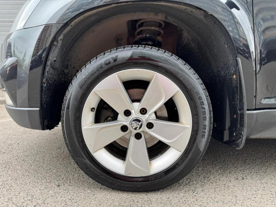 Skoda Yeti I Рестайлинг Санкт-Петербург  - изображение 17