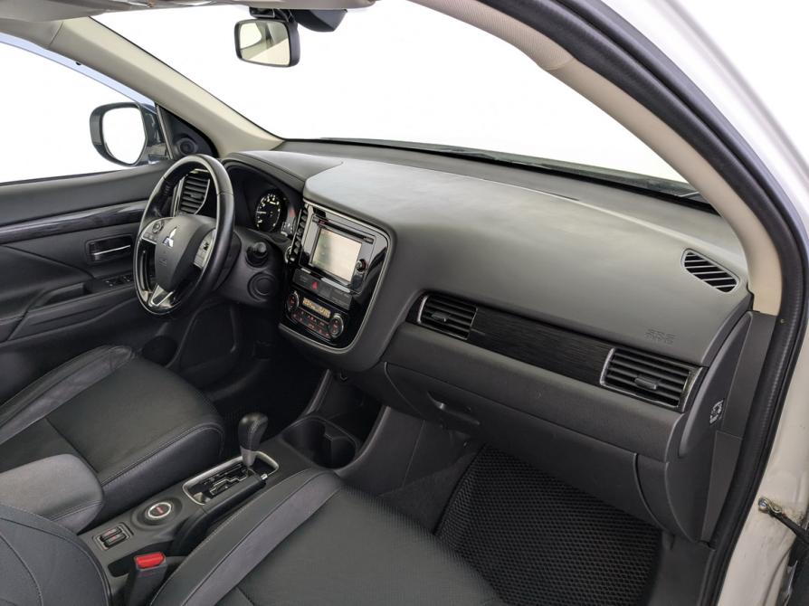 Mitsubishi Outlander III Рестайлинг 2 Москва  - изображение 11