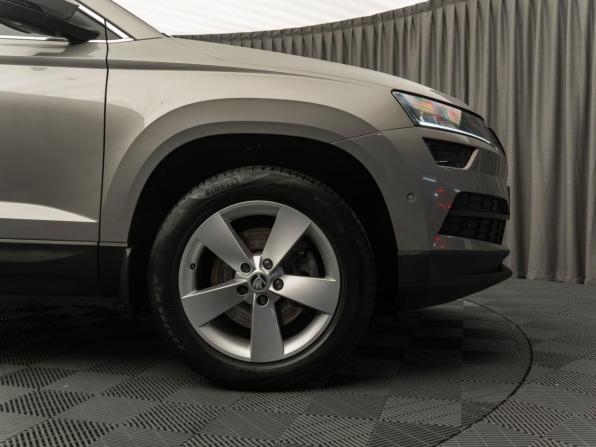 Skoda Karoq I с пробегом 2021 года, цена 2 780 000 рублей, 88984 км, внедорожник, Автокод Объявления