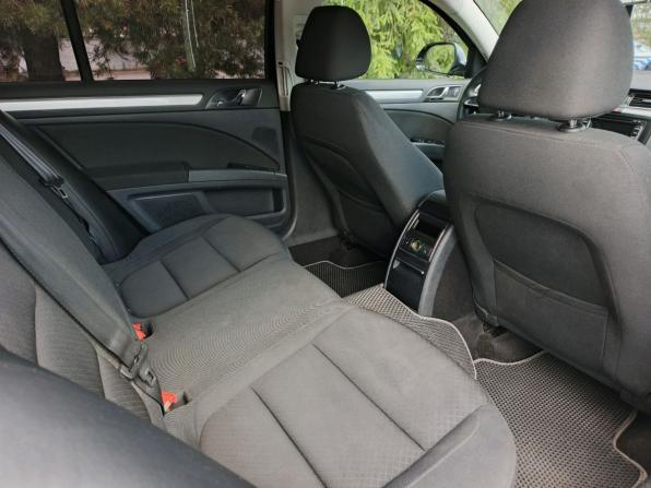 Skoda Superb II Рестайлинг с пробегом 2013 года, цена 879 000 рублей, 268196 км, лифтбек, Автокод Объявления