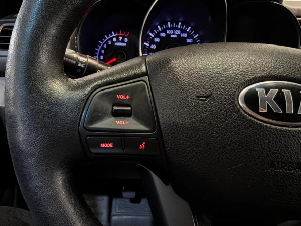 Kia Rio III с пробегом 2013 года, цена 549 000 рублей, 140626 км, седан, Автокод Объявления