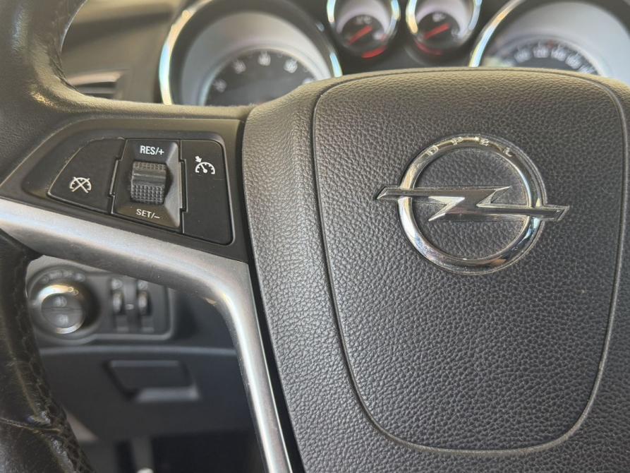 Opel Astra J Псков  - изображение 17