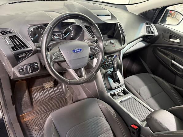 Ford Kuga II Рестайлинг с пробегом 2018 года, цена 1 599 800 рублей, 113000 км, внедорожник, Автокод Объявления