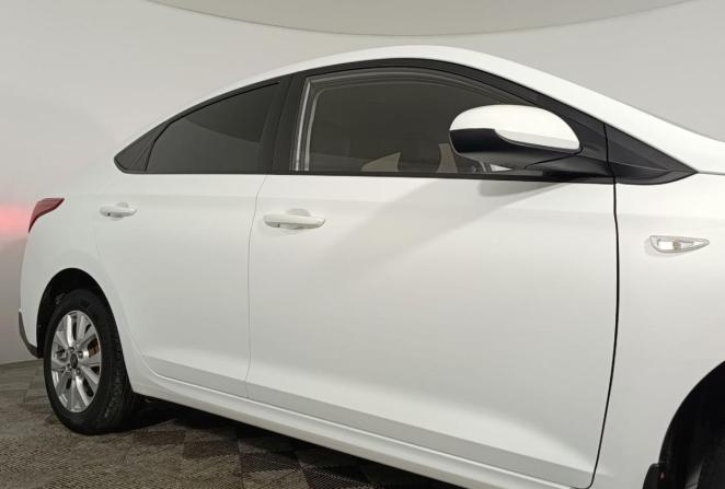 Hyundai Solaris II Рестайлинг с пробегом 2020 года, цена 1 640 000 рублей, 80000 км, седан, Автокод Объявления