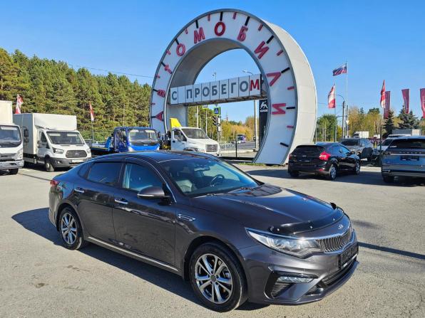 Kia Optima IV Рестайлинг с пробегом 2018 года, цена 2 149 995 рублей, 63981 км, седан, Автокод Объявления