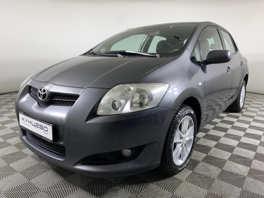 Toyota Auris I Москва  - изображение 1