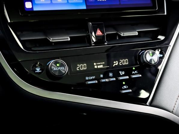 Toyota Camry VIII (XV70) Рестайлинг с пробегом 2023 года, цена 4 115 000 рублей, 29234 км, седан, Автокод Объявления