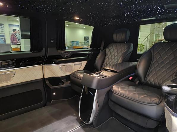 Mercedes-Benz V-Класс III (W447) Рестайлинг с пробегом 2022 года, цена 7 990 000 рублей, 55725 км, минивэн, Автокод Объявления