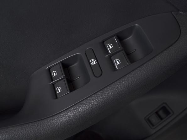 Volkswagen Jetta VI Рестайлинг с пробегом 2015 года, цена 999 995 рублей, 209203 км, седан, Автокод Объявления