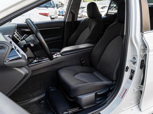Toyota Camry VIII (XV70) с пробегом 2019 года, цена 2 390 000 рублей, 192318 км, седан, Автокод Объявления