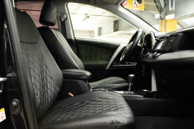 Toyota RAV4 IV (XA40) Рестайлинг с пробегом 2016 года, цена 2 199 000 рублей, 103645 км, внедорожник, Автокод Объявления