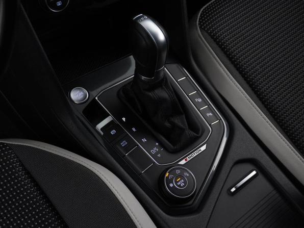 Volkswagen Tiguan II с пробегом 2019 года, цена 2 278 444 рубля, 124254 км, внедорожник, Автокод Объявления