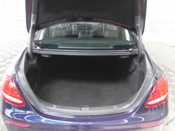 Mercedes-Benz E-Класс V (W213 S213 C238) с пробегом 2016 года, цена 2 450 000 рублей, 171800 км, седан, Автокод Объявления