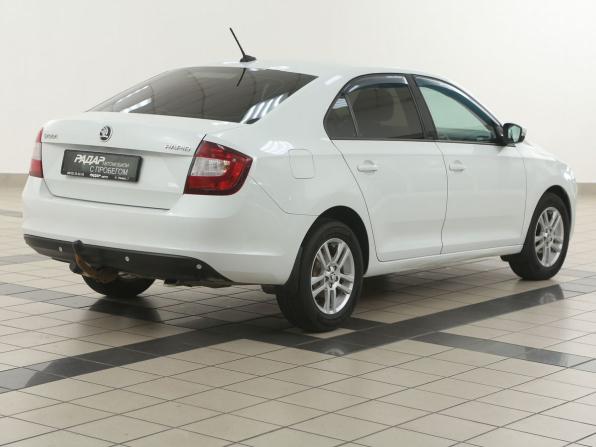 Skoda Rapid I с пробегом 2017 года, цена 1 052 000 рублей, 103400 км, лифтбек, Автокод Объявления