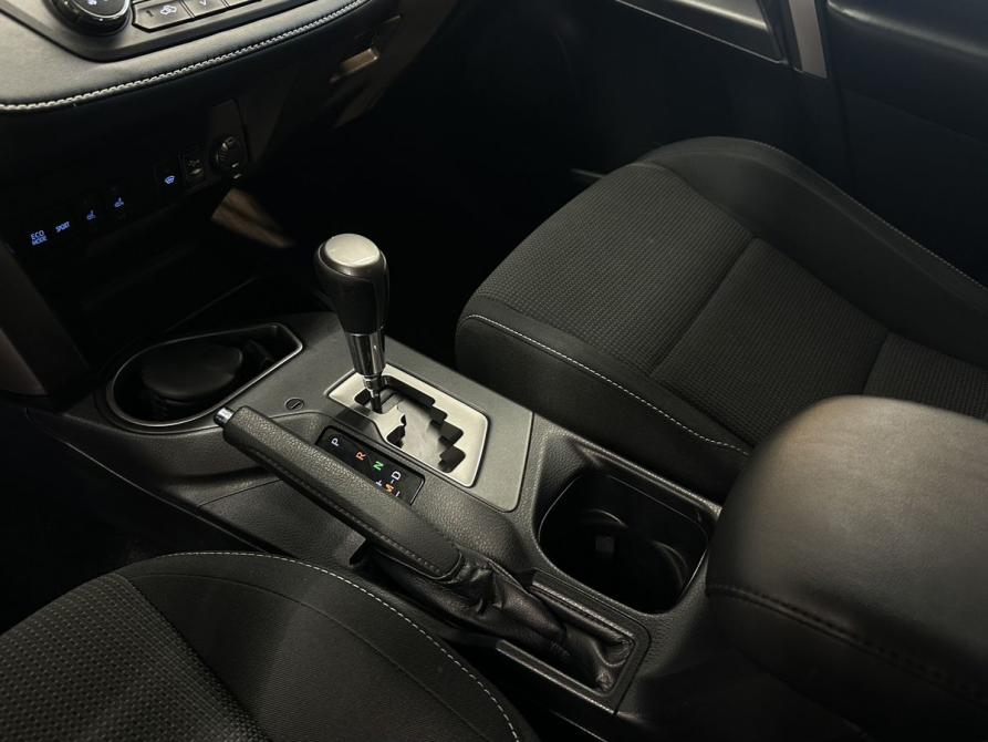 Toyota RAV4 IV (XA40) Рестайлинг Омск  - изображение 18