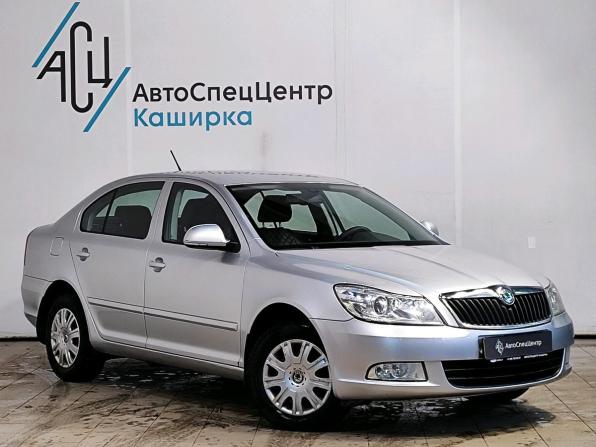Skoda Octavia II (A5) Рестайлинг с пробегом 2013 года, цена 729 000 рублей, 231640 км, лифтбек, Автокод Объявления
