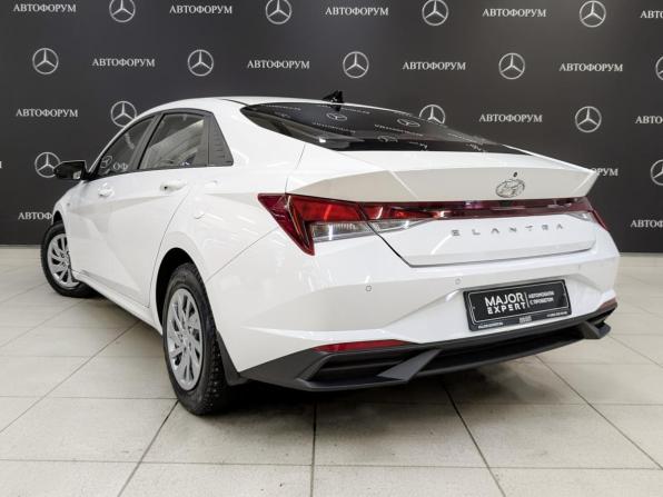 Hyundai Elantra VII (CN7) с пробегом 2022 года, цена 1 960 000 рублей, 88531 км, седан, Автокод Объявления