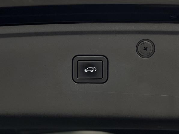 Changan UNI-K с пробегом 2024 года, цена 2 820 000 рублей, 64000 км, внедорожник, Автокод Объявления