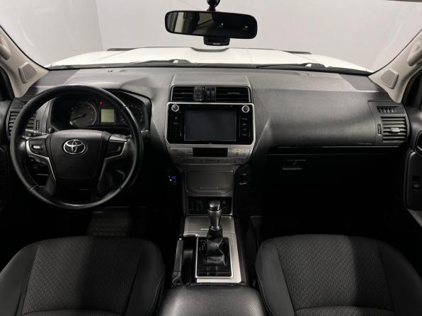 Toyota Land Cruiser Prado 150 Series Рестайлинг 2 с пробегом 2018 года, цена 4 625 000 рублей, 104270 км, внедорожник, Автокод Объявления