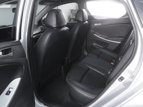 Hyundai Solaris I Рестайлинг с пробегом 2014 года, цена 1 050 000 рублей, 169157 км, седан, Автокод Объявления