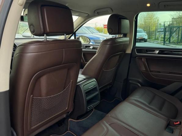 Volkswagen Touareg II Рестайлинг с пробегом 2014 года, цена 2 099 000 рублей, 288100 км, внедорожник, Автокод Объявления