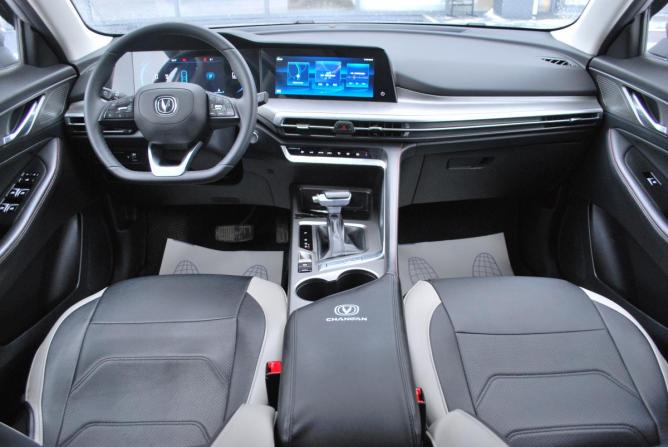 Changan CS35 Plus I Рестайлинг с пробегом 2023 года, цена 1 815 000 рублей, 28710 км, внедорожник, Автокод Объявления