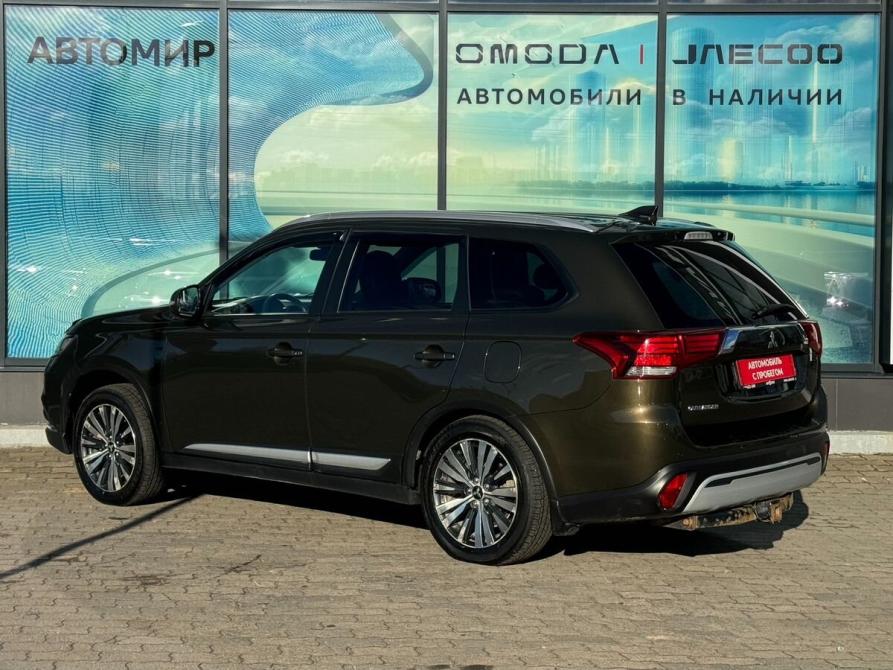 Mitsubishi Outlander III Рестайлинг 3 Архангельск  - изображение 7