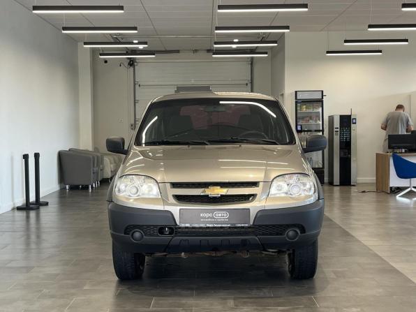 Chevrolet Niva I Рестайлинг с пробегом 2020 года, цена 596 900 рублей, 182037 км, внедорожник, Автокод Объявления