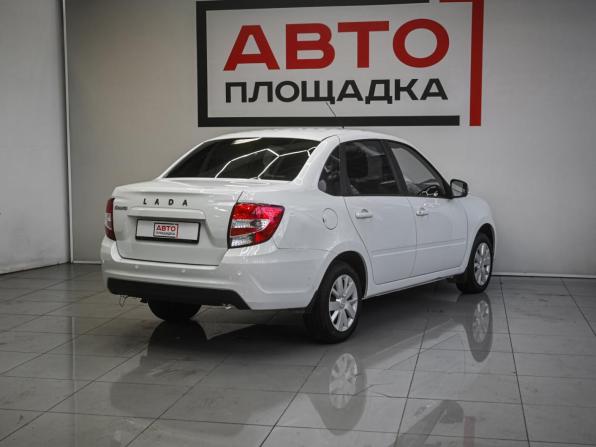 Lada (ВАЗ) Granta I Рестайлинг с пробегом 2023 года, цена 870 000 рублей, 56760 км, седан, Автокод Объявления