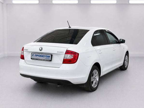 Skoda Rapid I с пробегом 2016 года, цена 1 040 000 рублей, 174287 км, лифтбек, Автокод Объявления