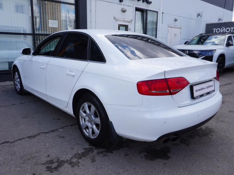 Audi A4 IV (B8) Москва  - изображение 7
