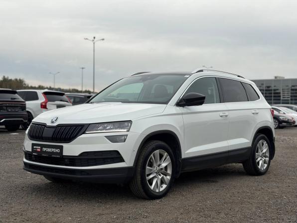 Skoda Karoq I с пробегом 2021 года, цена 1 995 000 рублей, 133859 км, внедорожник, Автокод Объявления
