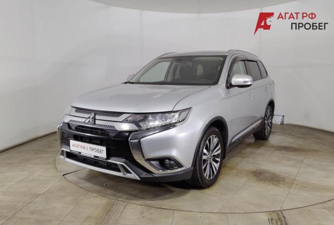 Mitsubishi Outlander III Рестайлинг 2 с пробегом 2018 года, цена 1 870 000 рублей, 235730 км, внедорожник, Автокод Объявления