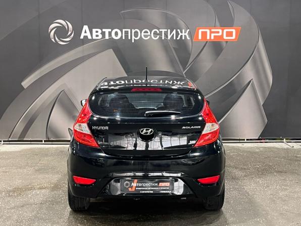 Hyundai Solaris I с пробегом 2012 года, цена 687 000 рублей, 99700 км, хэтчбек, Автокод Объявления