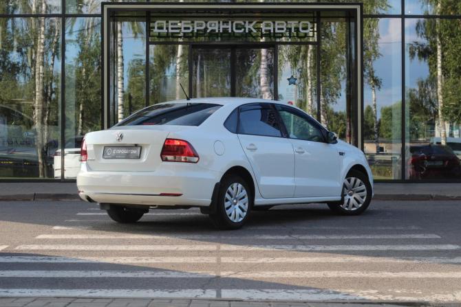 Volkswagen Polo V Рестайлинг с пробегом 2016 года, цена 1 145 000 рублей, 133496 км, седан, Автокод Объявления