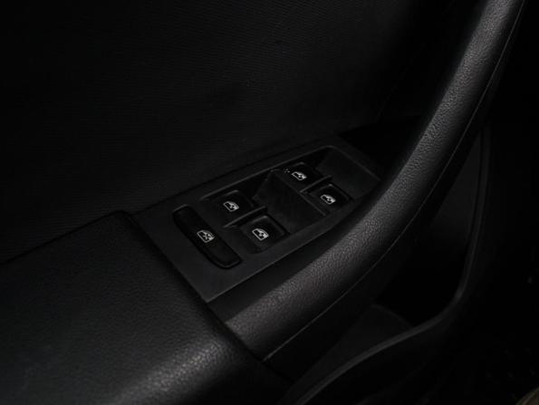 Skoda Rapid I Рестайлинг с пробегом 2018 года, цена 699 000 рублей, 447684 км, лифтбек, Автокод Объявления