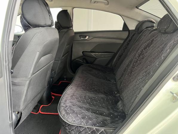 Hyundai Solaris II с пробегом 2018 года, цена 1 249 000 рублей, 136870 км, седан, Автокод Объявления