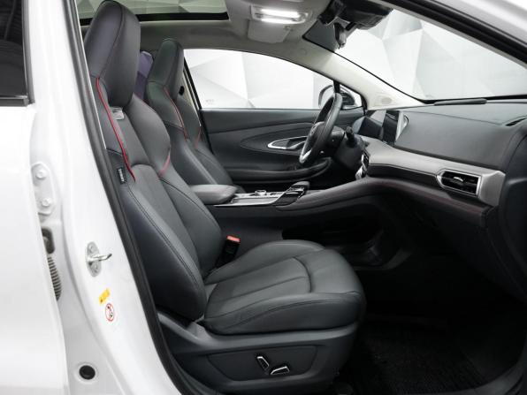 Changan UNI-T I с пробегом 2024 года, цена 2 350 000 рублей, 11614 км, внедорожник, Автокод Объявления